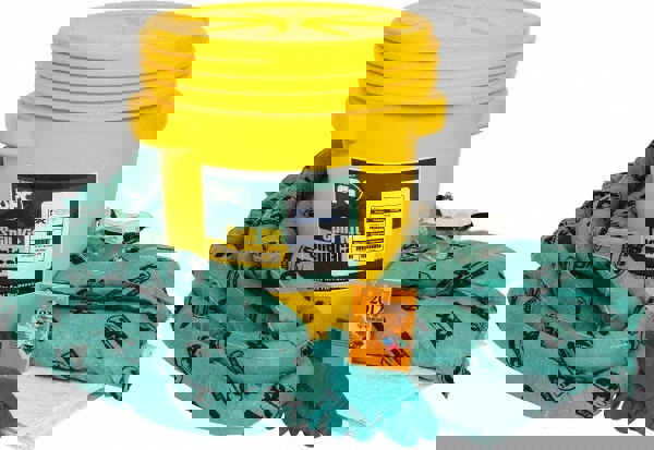 15 Gal Capacity Hazardous Materials Spill Kit